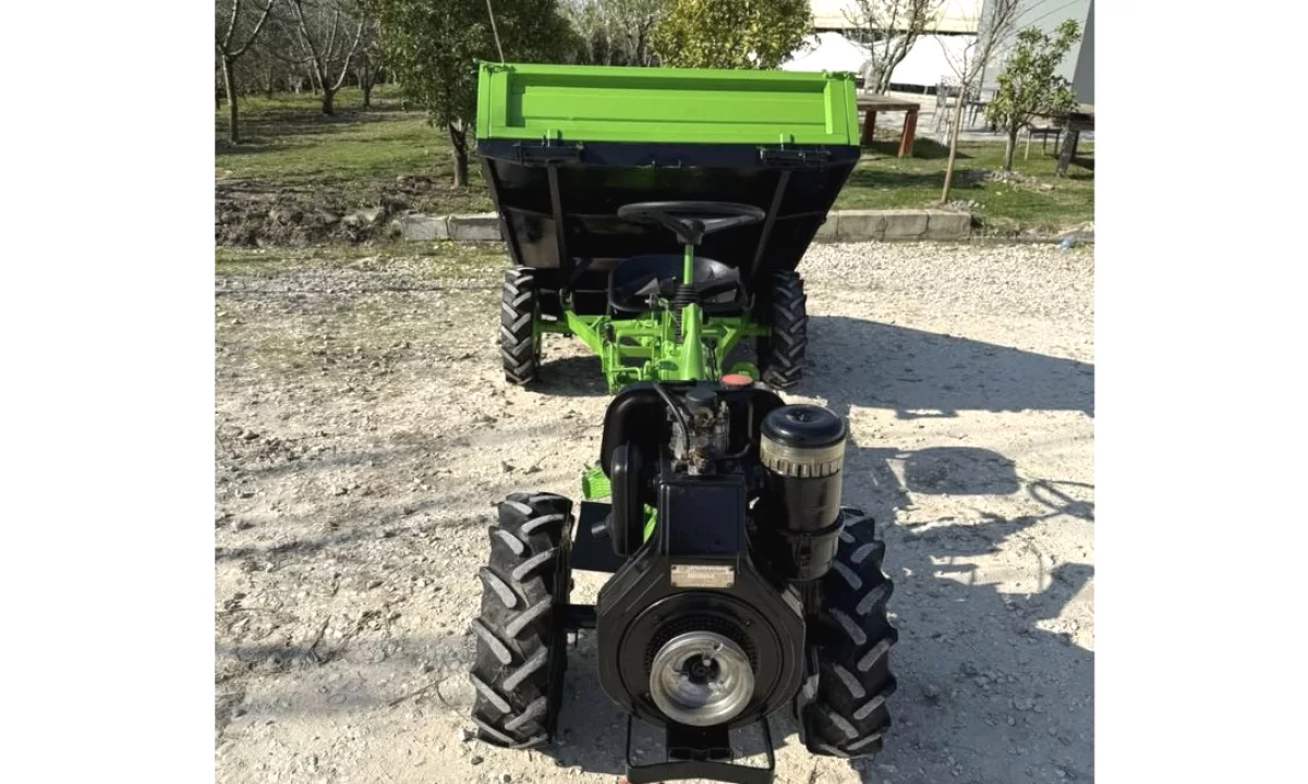 Cars for sale in Tirana, Tjeter, 2000 Diesel,Kambio Manual Payment 2,600  Euro.