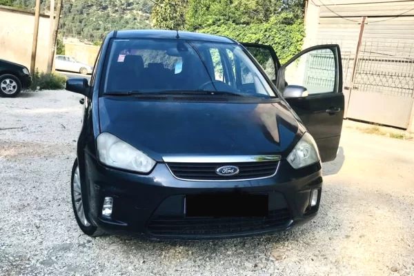 Cars for sale in Tirana - 2,800 Euro