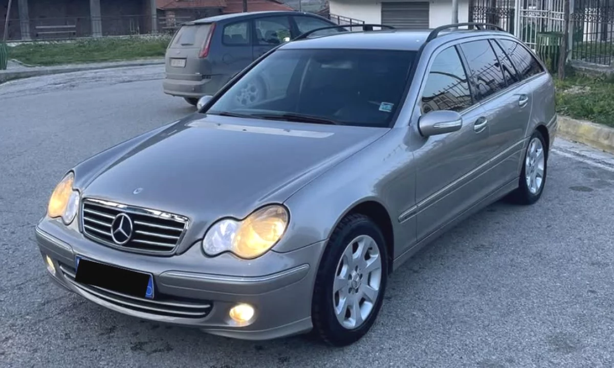 Cars for sale in Tirana, Mercedes-Benz, 2005 Diesel,Kambio Automatik Payment 3,800  Euro.