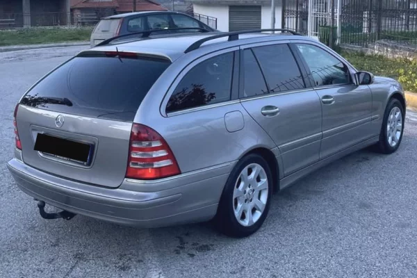 Cars for sale in Tirana - 3,800 Euro