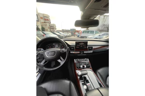 Cars for sale in Tirana - 11,300 Euro