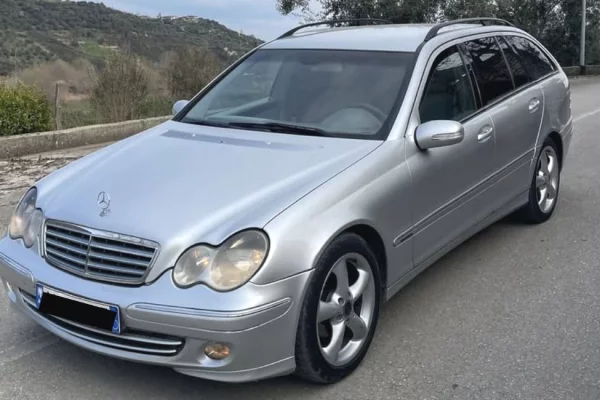 Cars for sale in Tirana - 3,500 Euro