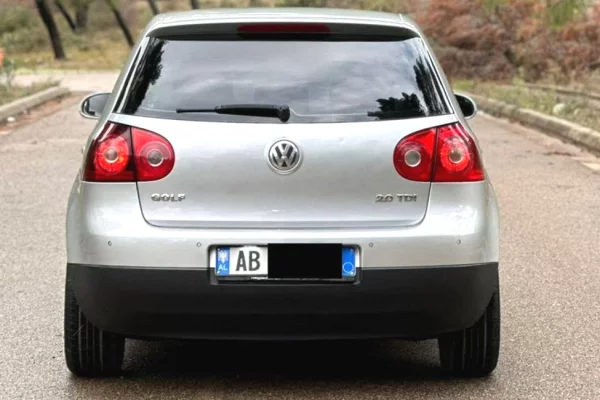 Cars for sale in Tirana - 4,200 Euro