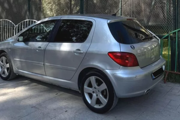 Cars for sale in Tirana, Peugeot, 2007 Diesel,Kambio Manual Payment 2,500  Euro.