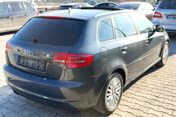 Cars for sale in Prizren - 6,900 Euro