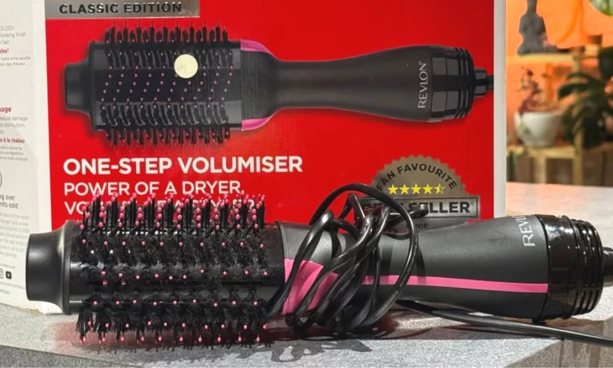  Shitet Revlon One-Step Volumizer
