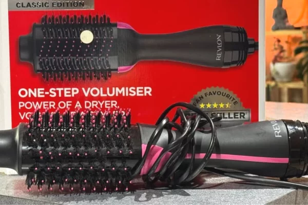 Different articles in Tirana - 30 Euro