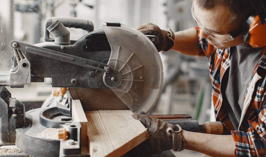 Njoftime Pune ne Kavaje, Profesioni SHARXHI/PUNETOR I THEJSHTE , Fillestar/Pak eksperience, Pagesa Me Marreveshje.