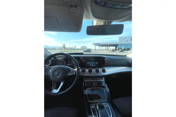 Cars for sale in Durres, Mercedes-Benz, 2017 Diesel,Kambio Automatik Payment 13,900  Euro.