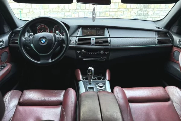 Cars for sale in Tirana, BMW, 2009 Diesel,Kambio Automatik Payment 9,500  Euro.