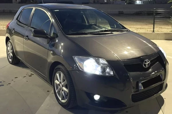 Shitet Toyota Auris 1.4 D4D 