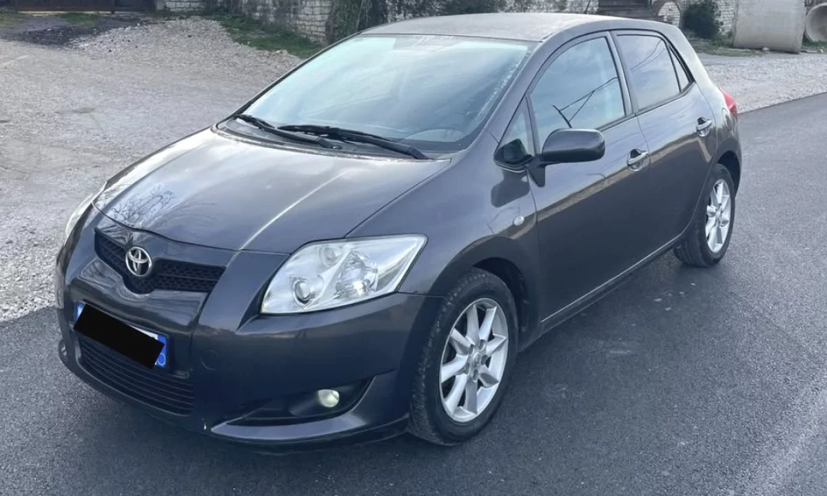 Cars for sale in Fier, Toyota, 2008 Diesel,Kambio Manual Payment 4,400  Euro.