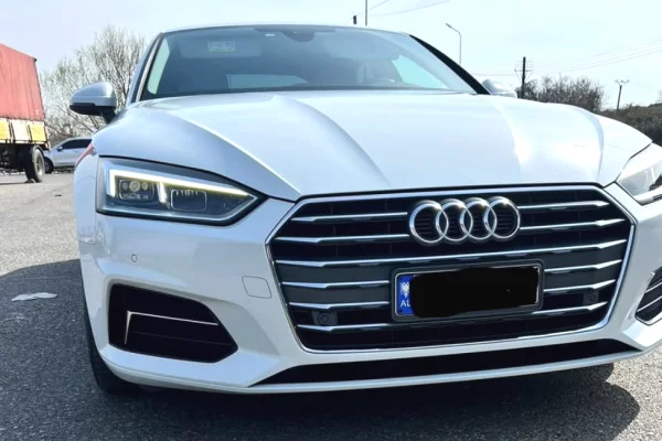  Shitet ose Ndërrohet Mercedes-Benz E-Class 