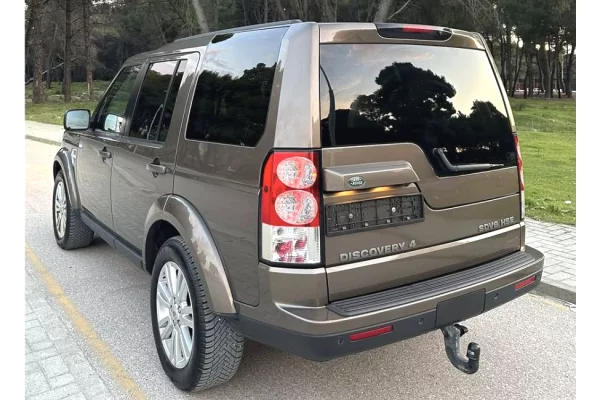 Auto in Vendita a Tirana, Land Rover, 2011 Diesel,Kambio Automatik Pagamento 10,500  Euro.