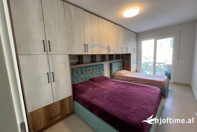 Shtepi ne shitje Apartament ne Durres, 1+1, Mobilimi E mobiluar, Pagesa 105,000  Euro.