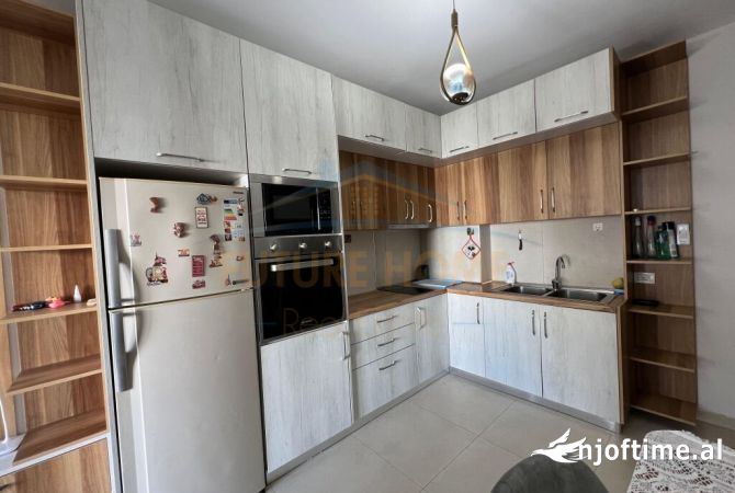 Shtepi ne shitje Apartament ne Durres, 1+1, Mobilimi E mobiluar, Pagesa 105,000  Euro.