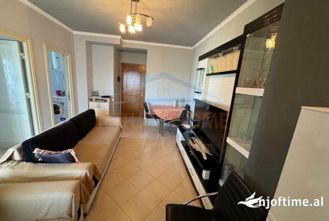 Shtepi ne shitje Apartament ne Durres, 1+1, Mobilimi E mobiluar, Pagesa 150,000  Euro.