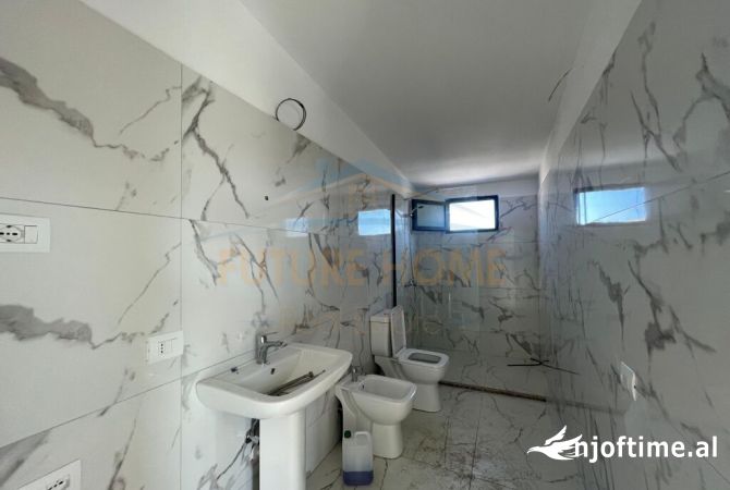 Apartment for sale in Durres 2+1, Emty