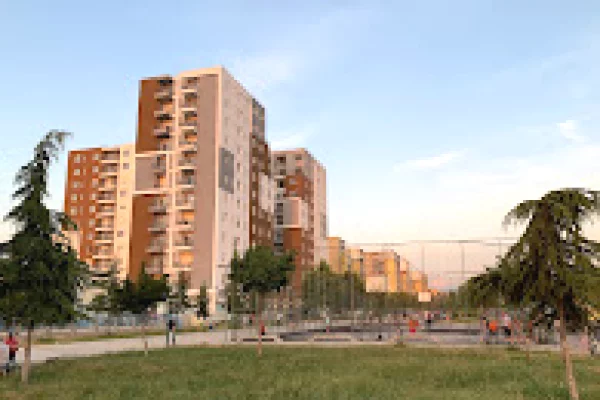 Shtepi me qera 2+1 ne Tirane - 650 Euro
