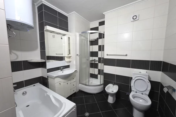 Shtepi me qera Apartament ne Tirane, 2+1, Mobilimi E mobiluar, Pagesa 60,000  Leke.