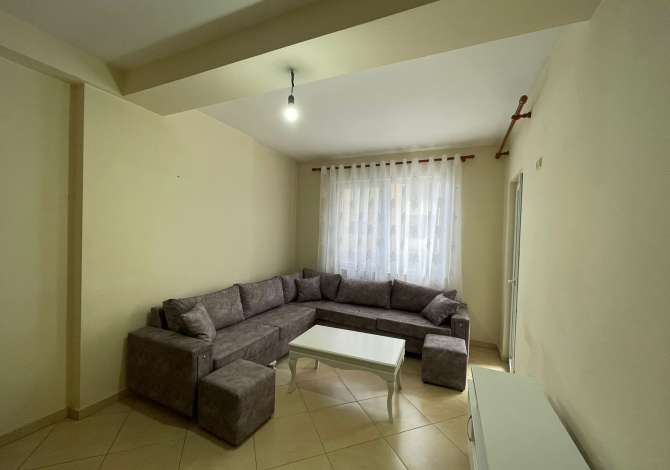 Shtepi me qera 2+1 ne Tirane - 400 Euro