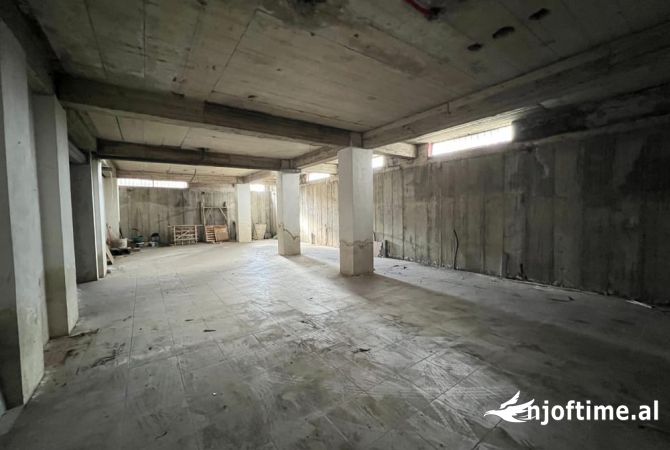 Ambient biznesi ne shitje 1+1 ne Tirane - 170,000 Euro