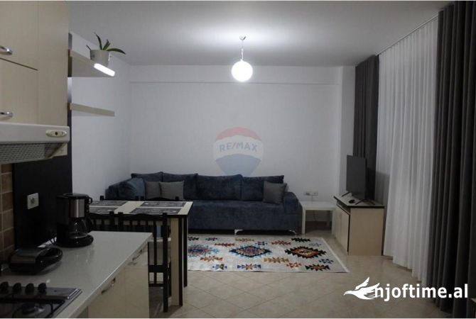 Shtepi me qera 2+1 ne Tirane - 600 Euro