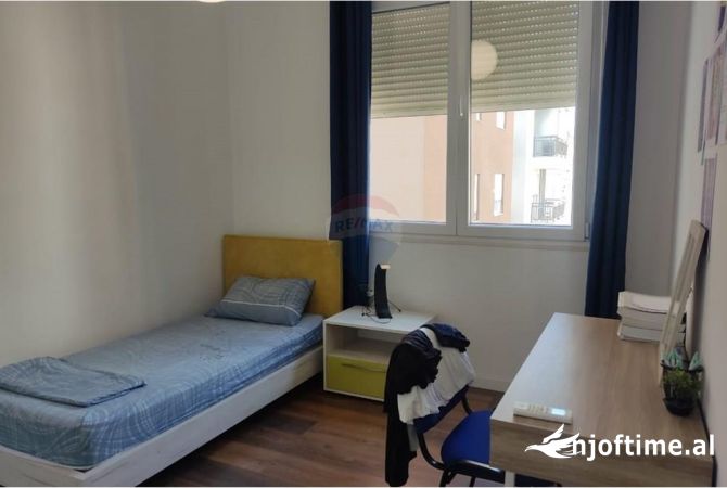 Shtepi ne shitje Apartament ne Tirane, 2+1, Mobilimi E mobiluar, Pagesa 175,500  Euro.
