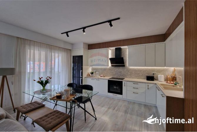 Shtepi ne shitje 3+1 ne Tirane - 287,000 Euro