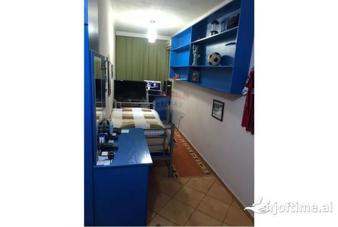 Shtepi ne shitje 3+1 ne Tirane - 165,000 Euro