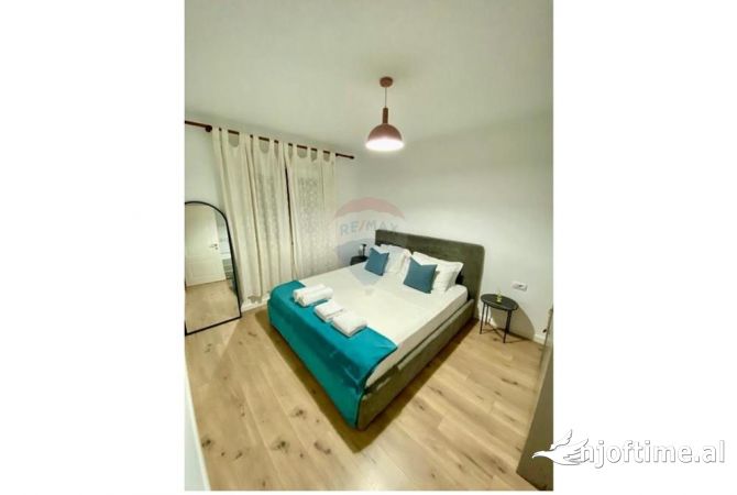 Shtepi me qera Apartament ne Tirane, 1+1, Mobilimi E mobiluar, Pagesa 700  Euro.