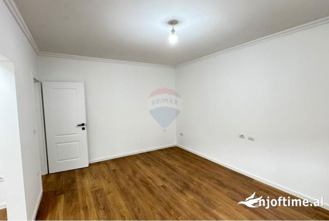 Shtepi ne shitje 1+1 ne Tirane - 98,000 Euro