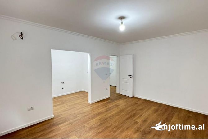 Shtepi ne shitje 1+1 ne Tirane - 98,000 Euro
