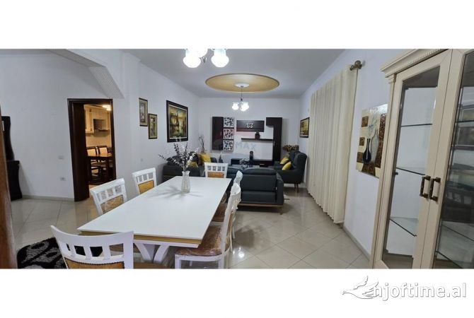 Shtepi me qera 2+1 ne Tirane - 60,000 Leke