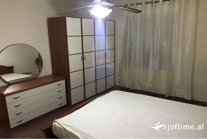 Shtepi ne shitje 1+1 ne Tirane - 9,800,000 Leke