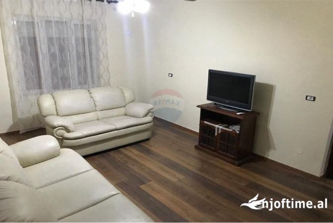 Shtepi ne shitje 1+1 ne Tirane - 9,800,000 Leke