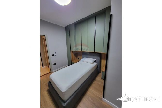 Shtepi me qera Apartament ne Tirane, 2+1, Mobilimi E mobiluar, Pagesa 480  Euro.
