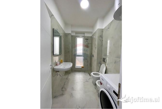 Shtepi me qera Apartament ne Tirane, 1+1, Mobilimi E mobiluar, Pagesa 550  Euro.