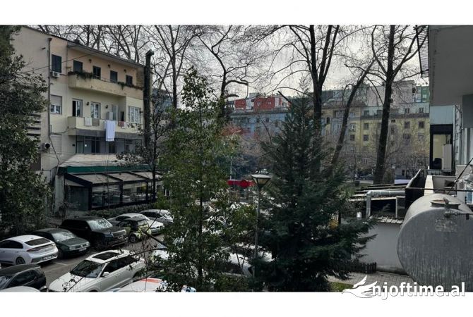 Shtepi me qera 1+1 ne Tirane - 450 Euro