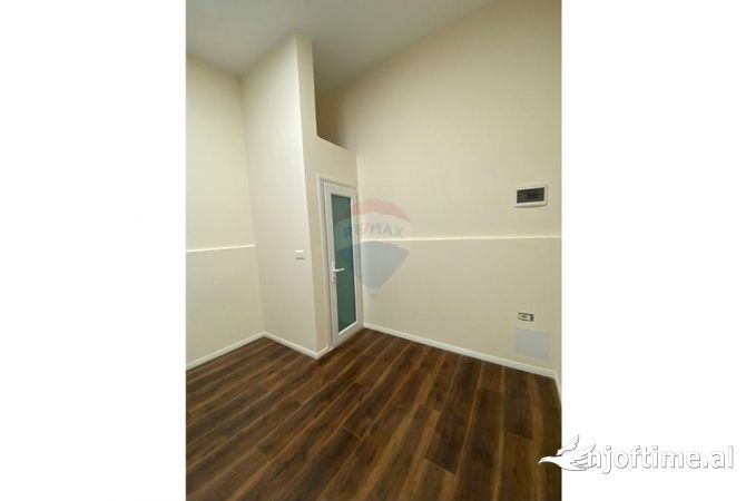 Ambient biznesi ne shitje 1+1 ne Tirane - 60,000 Euro