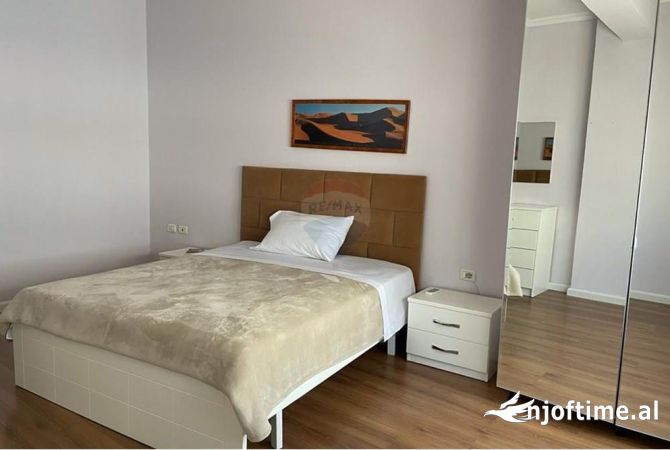 Shtepi me qera 1+1 ne Tirane - 650 Euro