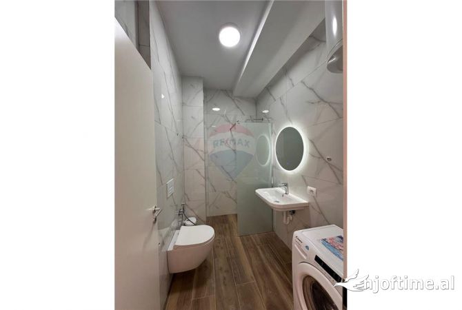 Shtepi me qera 1+1 ne Tirane - 520 Euro