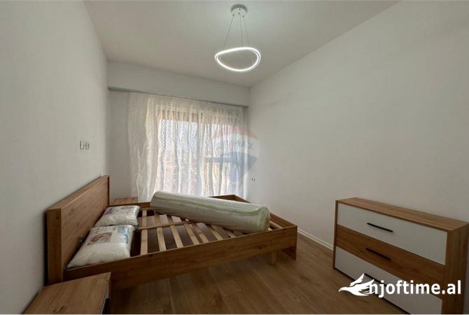 Shtepi me qera 1+1 ne Tirane - 520 Euro