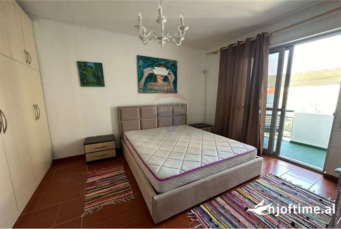 Shtepi ne shitje 1+1 ne Tirane - 180,000 Euro