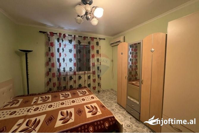 Shtepi me qera 1+1 ne Tirane - 350 Euro