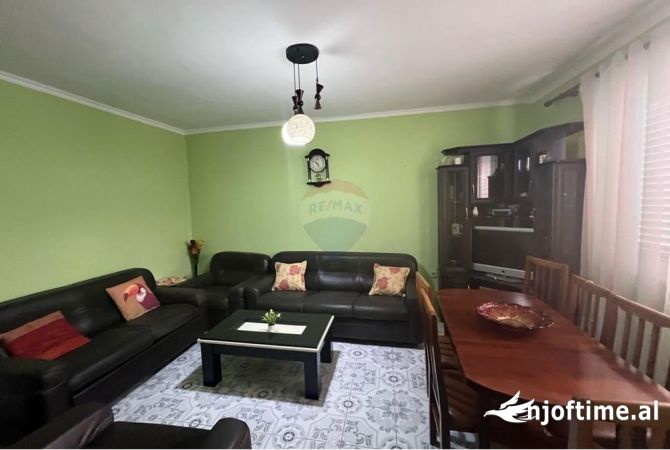 Shtepi me qera 1+1 ne Tirane - 350 Euro