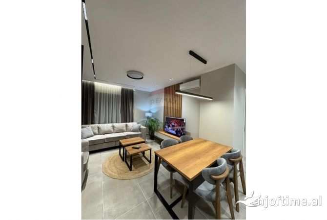 Shtepi ne shitje 2+1 ne Tirane - 170,000 Euro