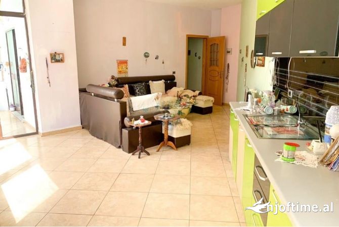 Shtepi ne shitje 1+1 ne Tirane - 139,000 Euro