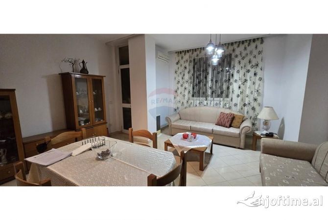Shtepi me qera 1+1 ne Tirane - 400 Euro