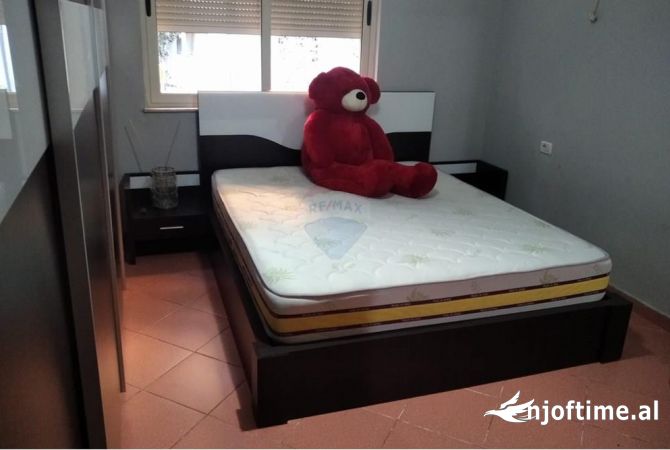 Shtepi me qera 1+1 ne Tirane - 320 Euro